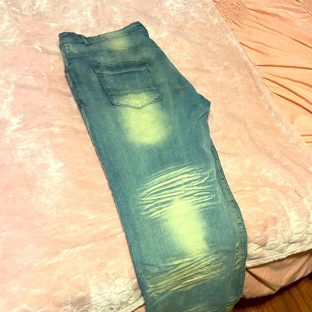 Stylish Copper Rivet Jeans 42x32